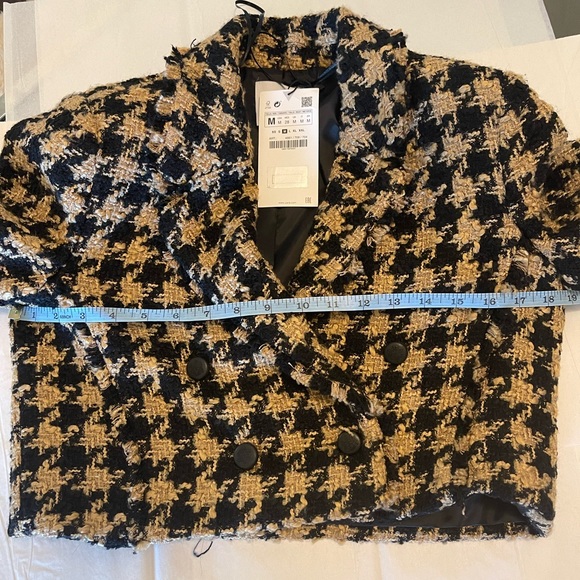 Zara Cropped Textured Blazer - Picture 5 of 9